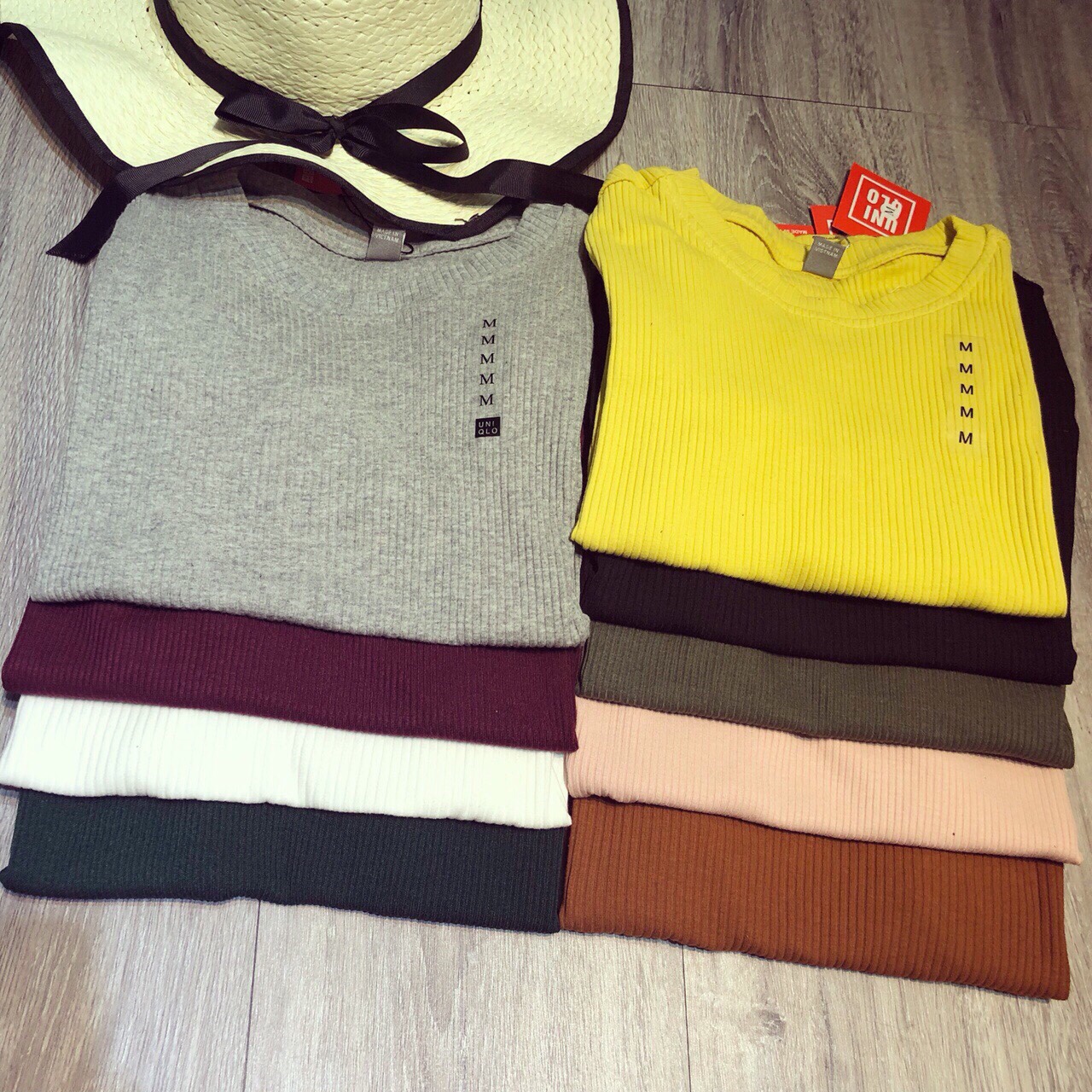 Áo Len Tăm Cộc Tay Uni