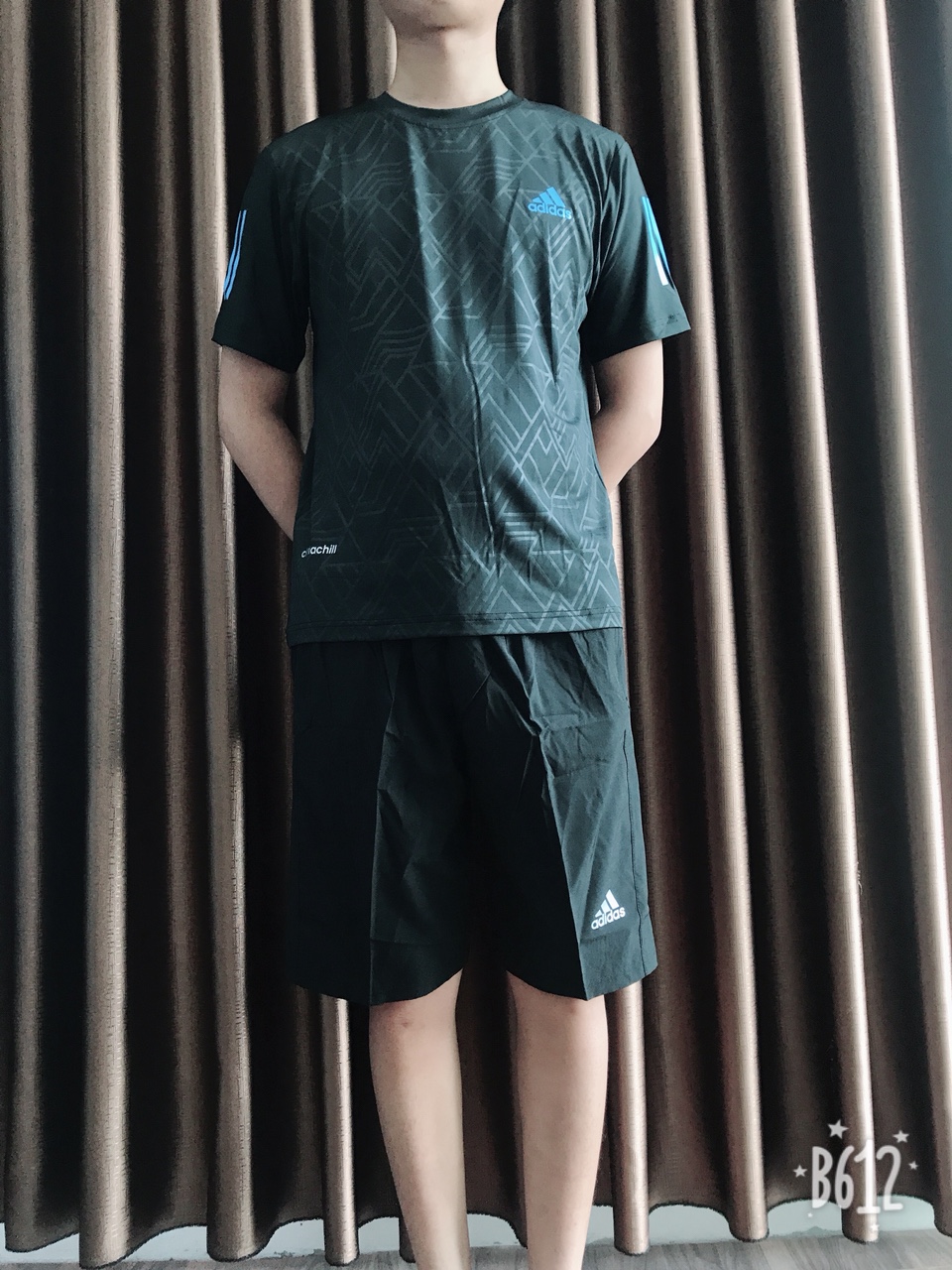 Bộ Nam Adidas Kẻ Tay Cổ Tròn Mới-bán hết cắt mã