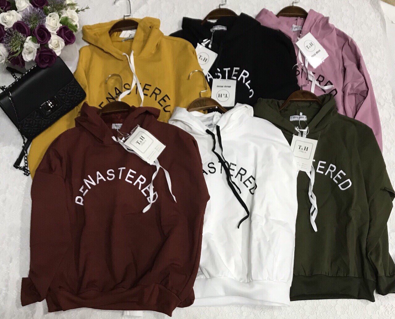 Áo Nỉ Bông Nữ Hoodie USA Có Mũ Không Túi