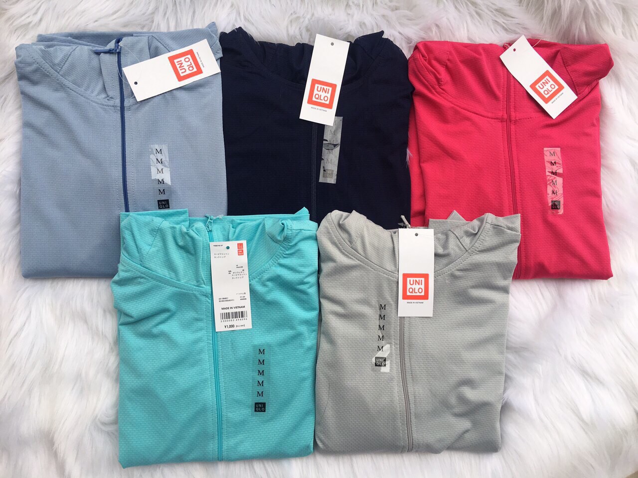 Áo Chống Nắng Nữ Thông Hơi Uniqlo