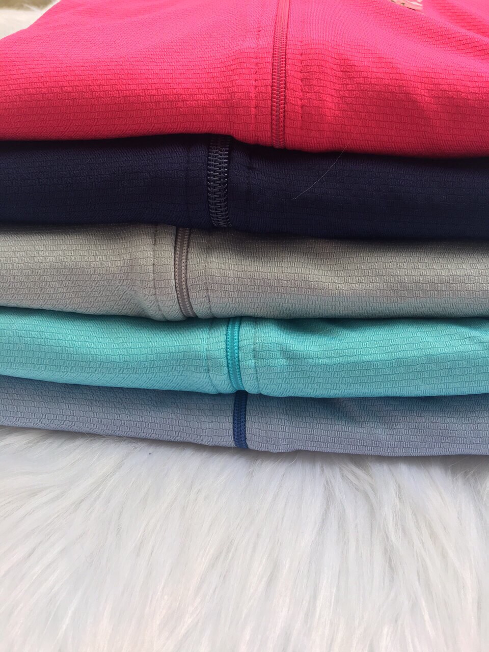 Áo Chống Nắng Nữ Thông Hơi Uniqlo