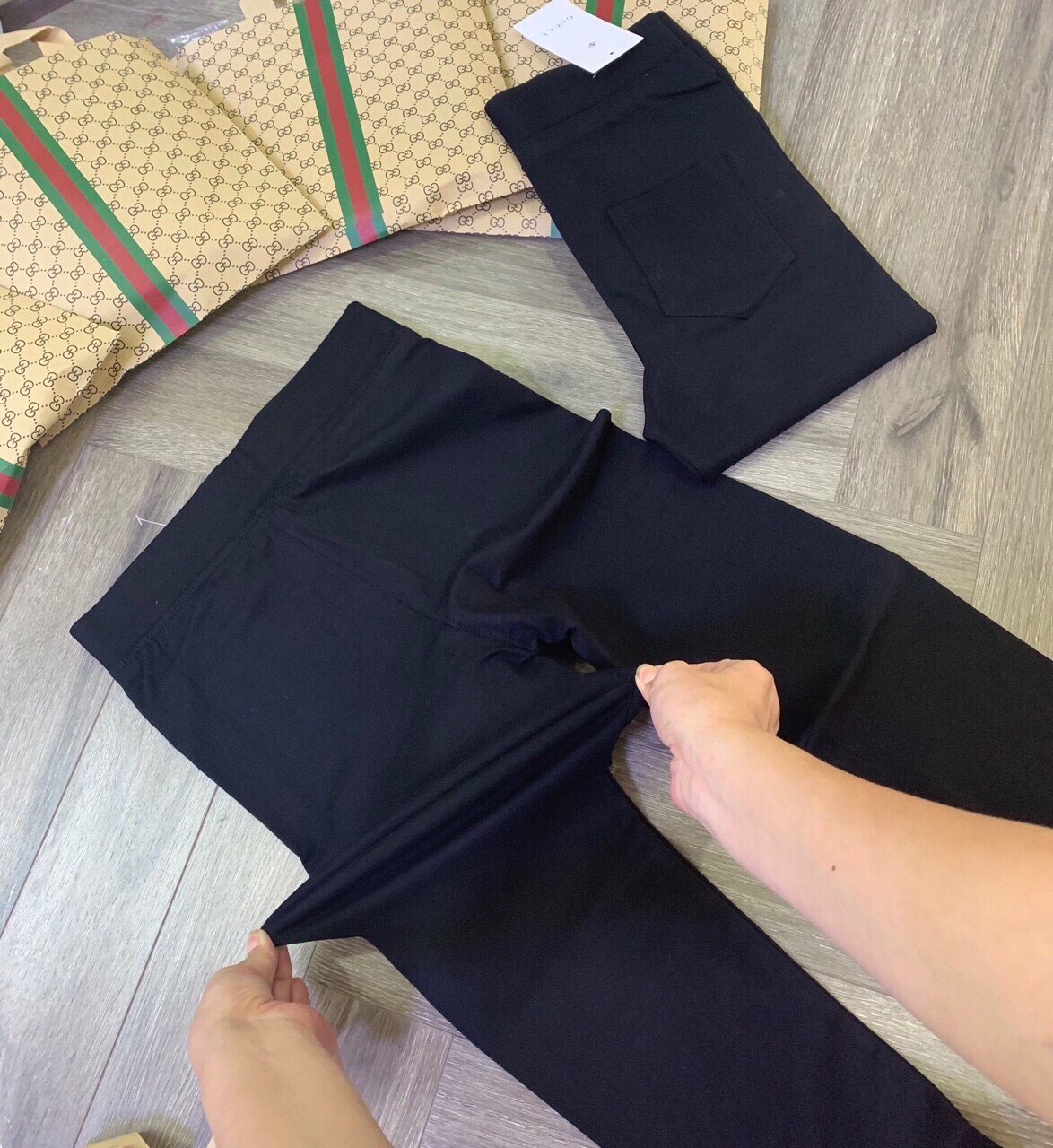Quần Legging Gucci Túi Giấy-NB/K11