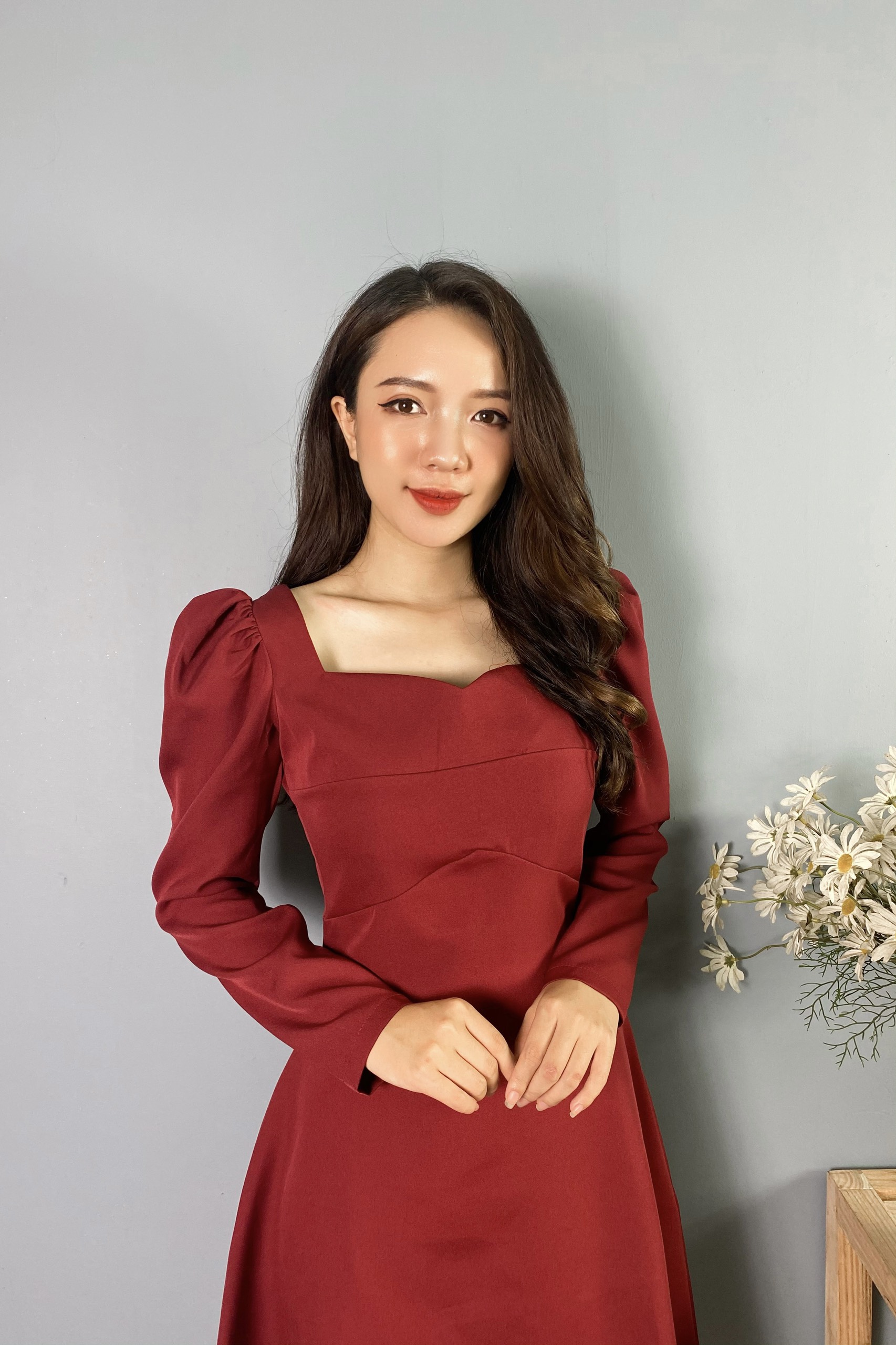 Đầm đỏ xòe xếp ly eo bố nhung - ANN.COM.VN