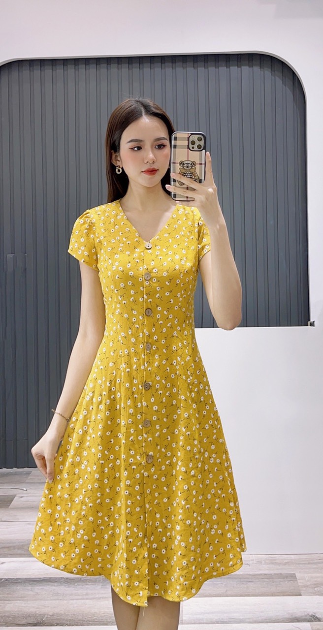 Đầm Maxi Hoa Nhí Vàng/ Váy Maxi Cổ Vuông Tay Bồng Lưng Chun Thun Sẵn Mút  Siêu Yêu - Váy Fashion