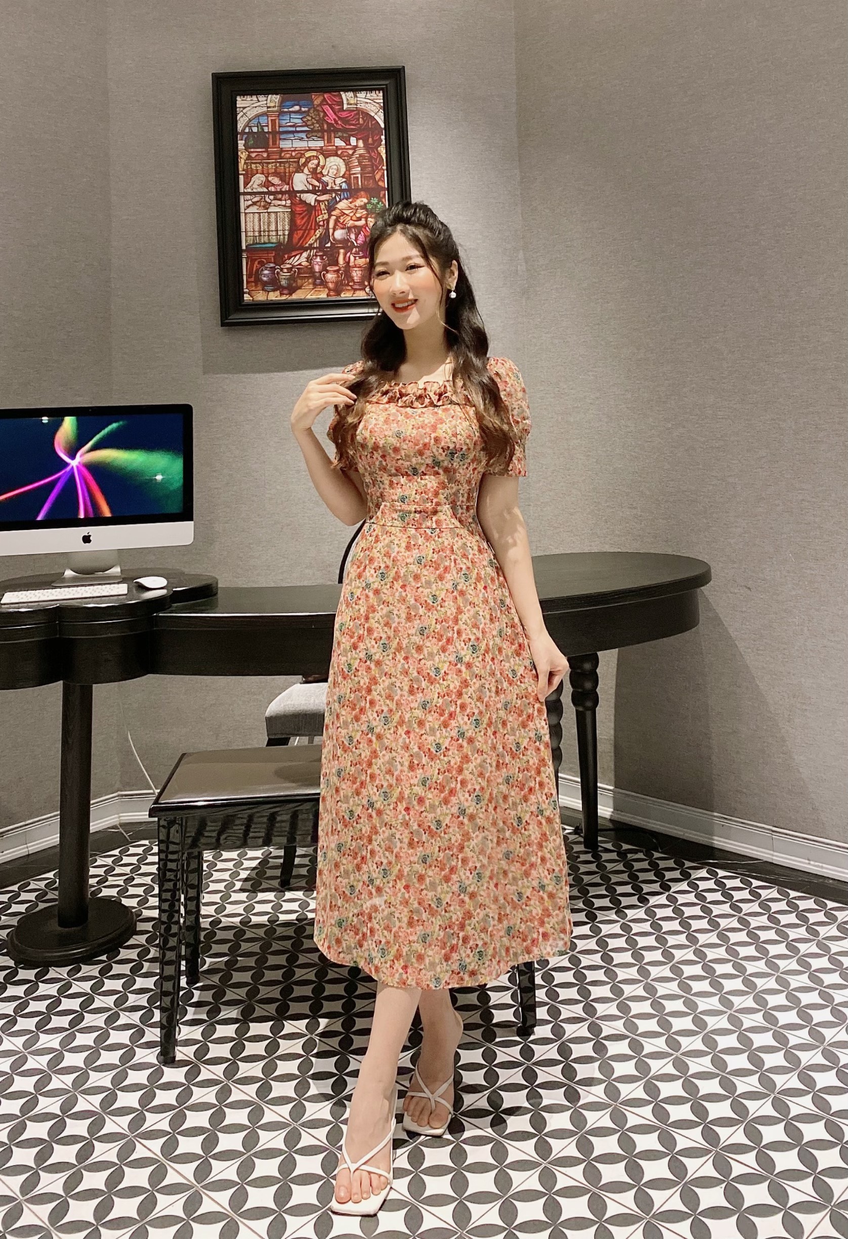 Những mẫu váy đầm xòe họa tiết công sở được yêu thích nhất