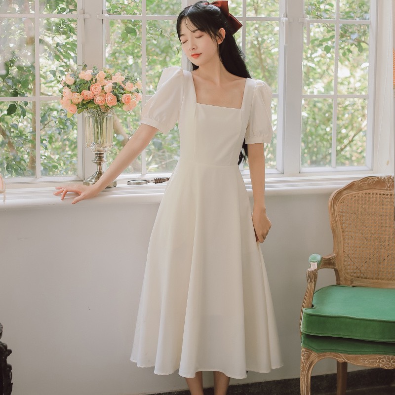 Váy trắng tay dài cổ vuông CICI – Hizu Dress Up