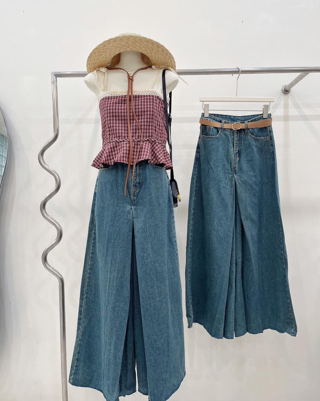 Lịch sử giá Sale off đầm jeans suông 2 túi thời trang cập nhật 82023   BeeCost