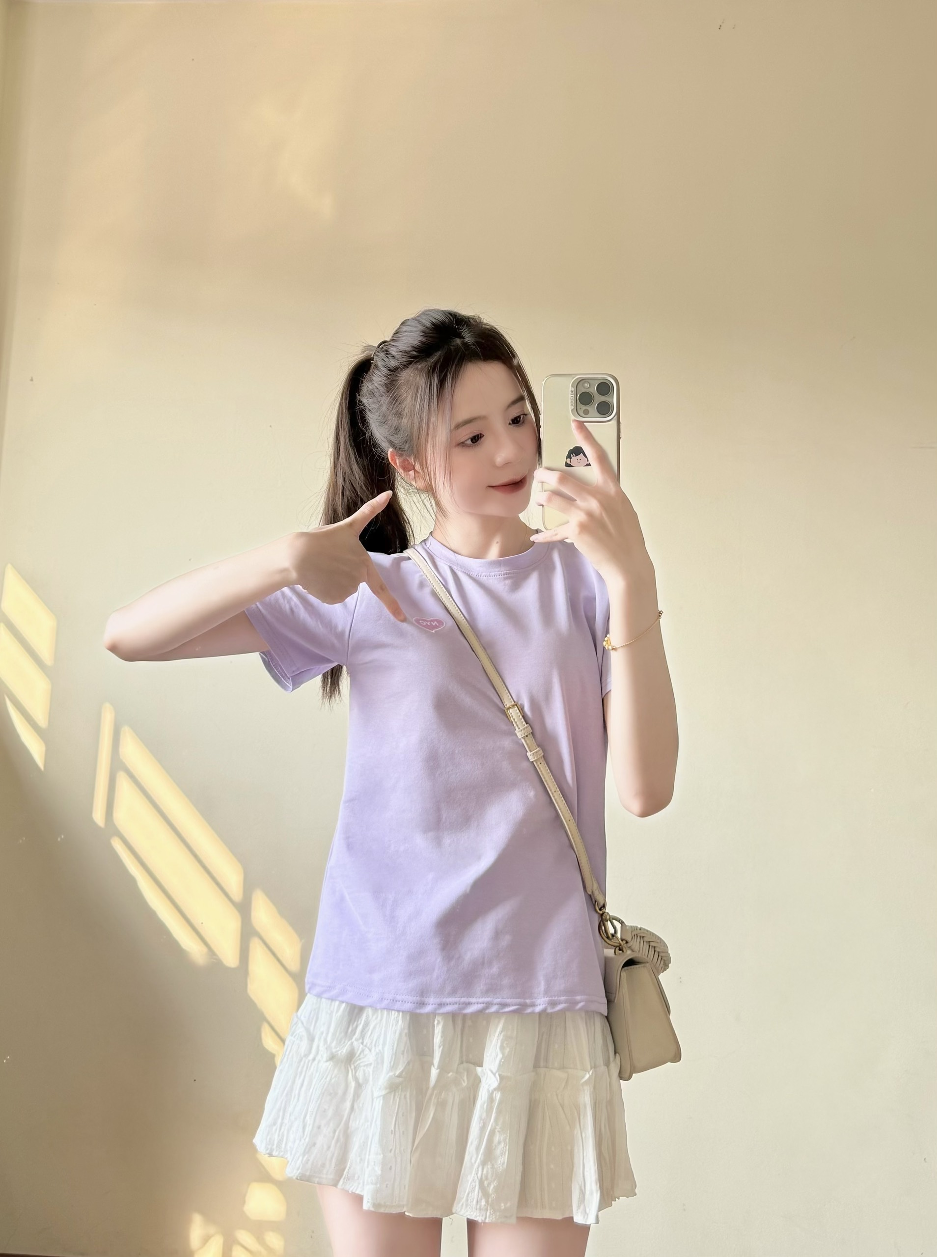 Áo babytee thêu tim basic Babytee2401