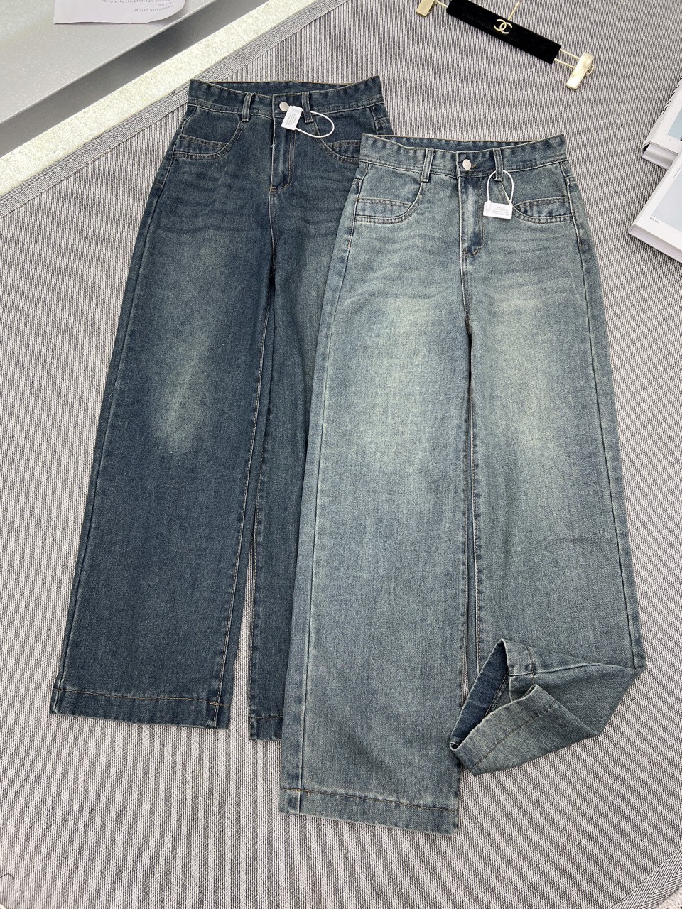 Quần jeans trơn basic ống suông Jeantron7397