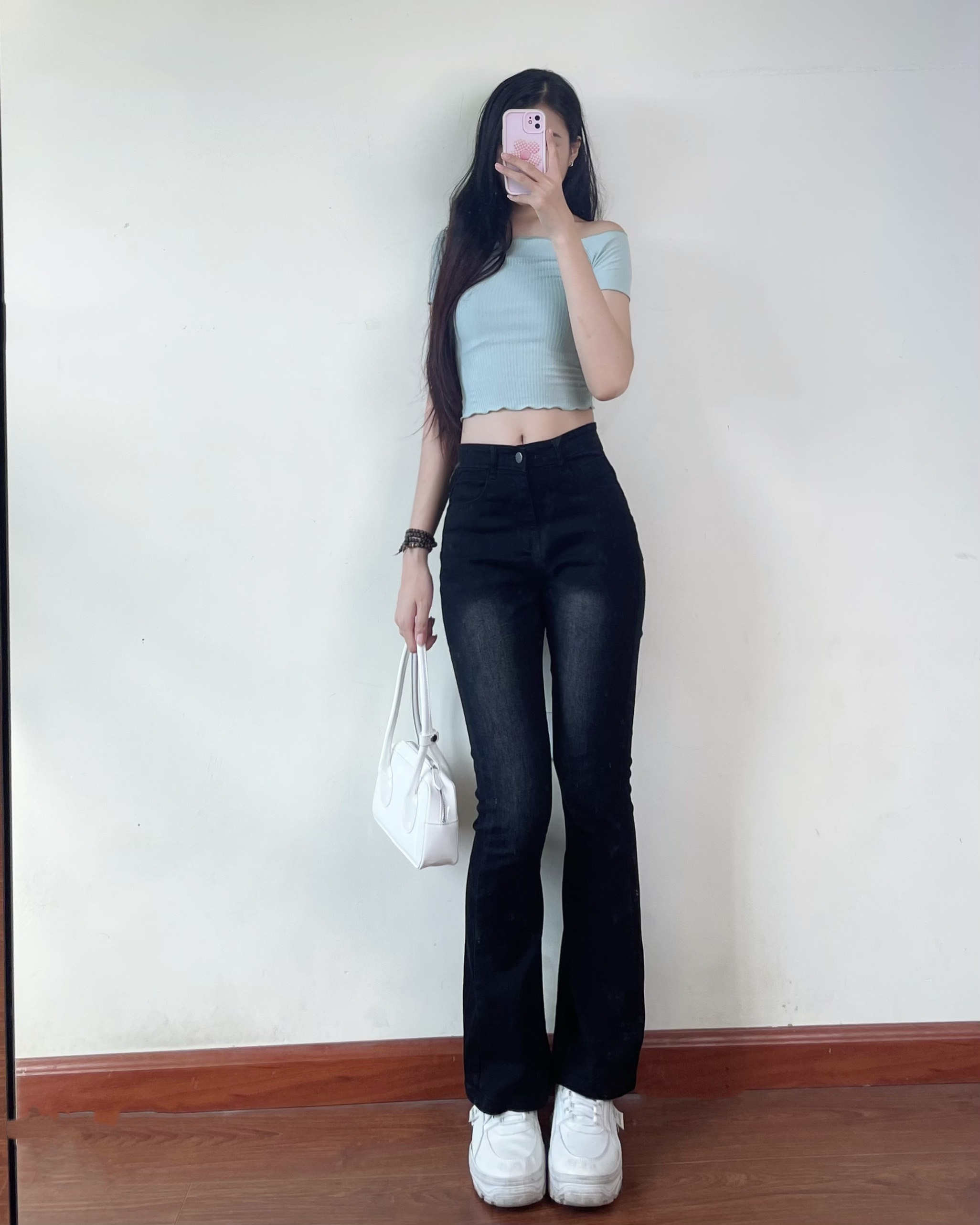 Quần JEANS ống loe co giãn thêu nơ túi sau Jeanloeno4438