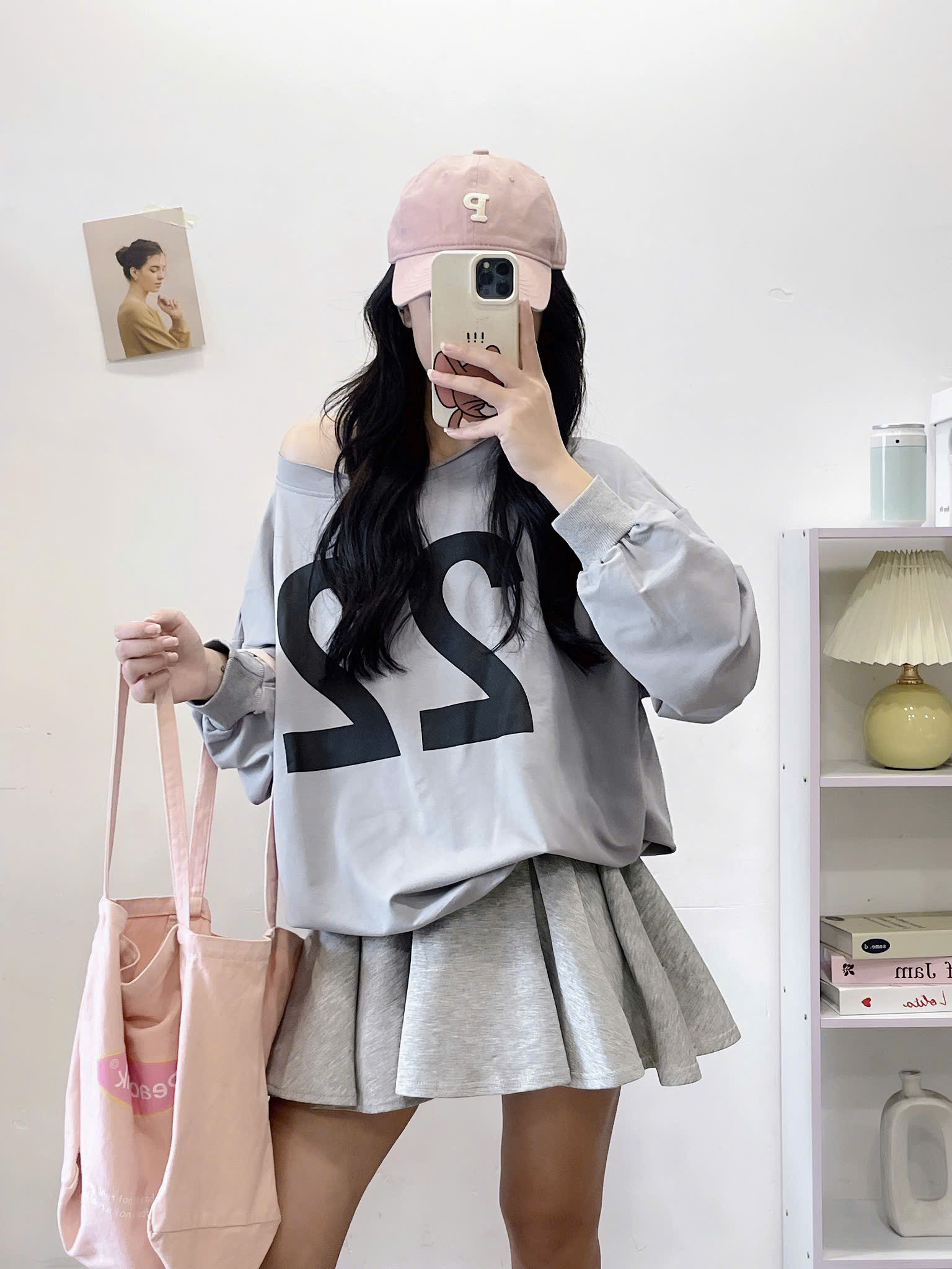 Áo Sweater Dài Tay Số 22 Lệch Vai Aoso22ma501101