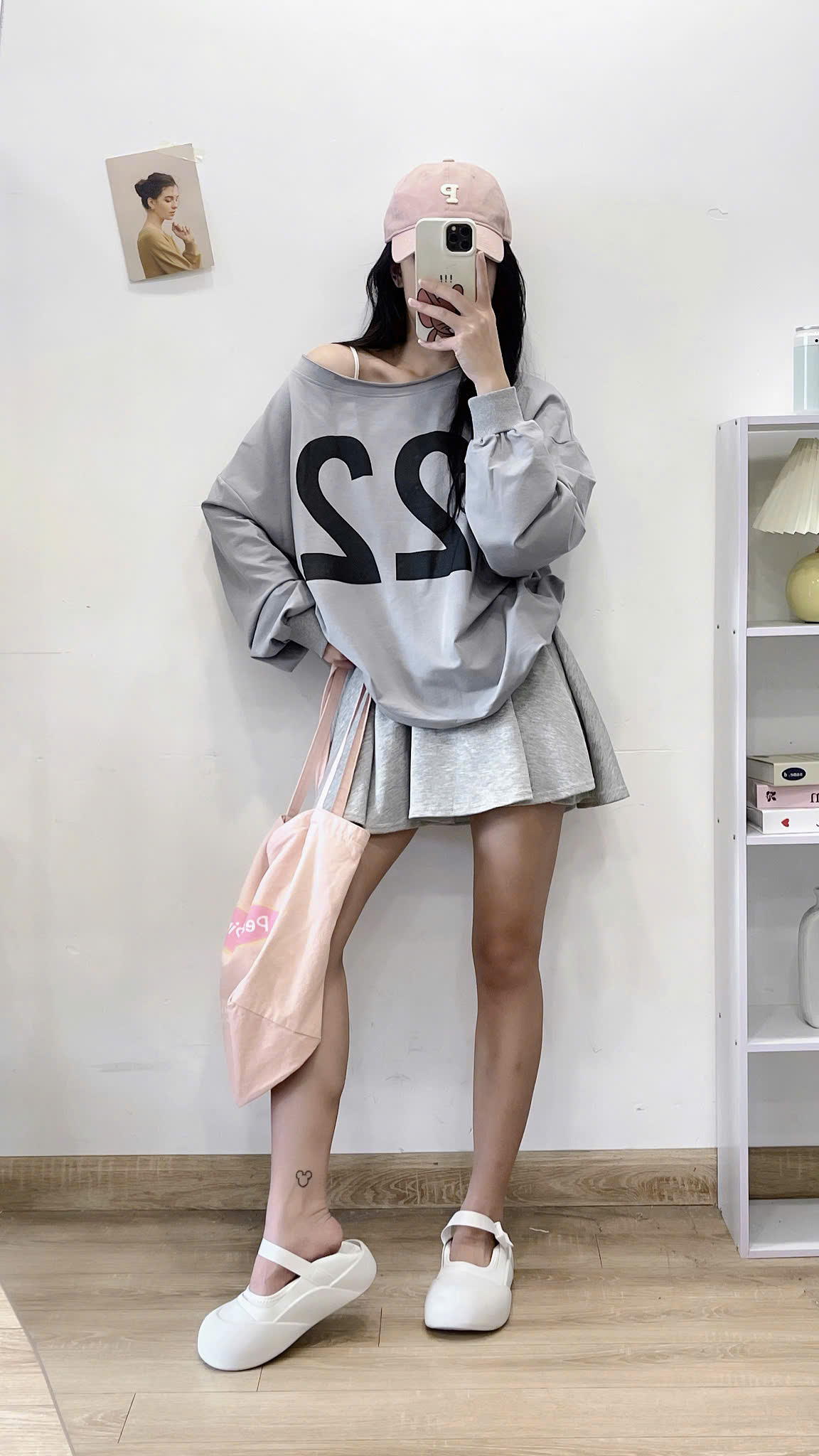 Áo Sweater Dài Tay Số 22 Lệch Vai Aoso22ma501101