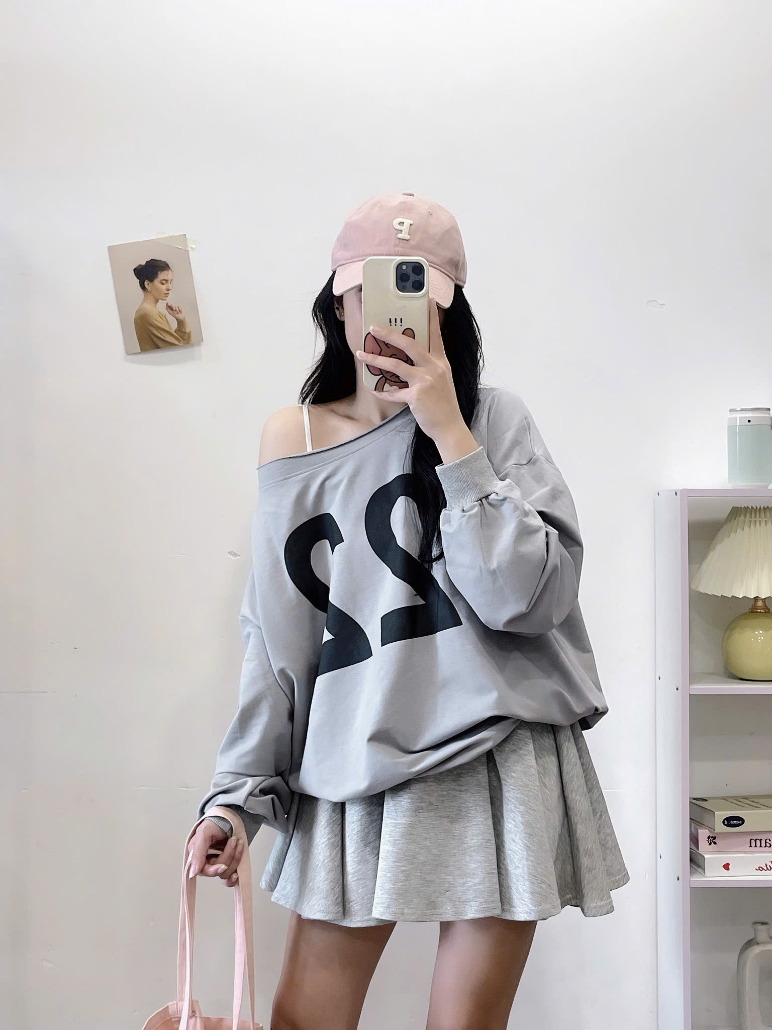 Áo Sweater Dài Tay Số 22 Lệch Vai Aoso22ma501101