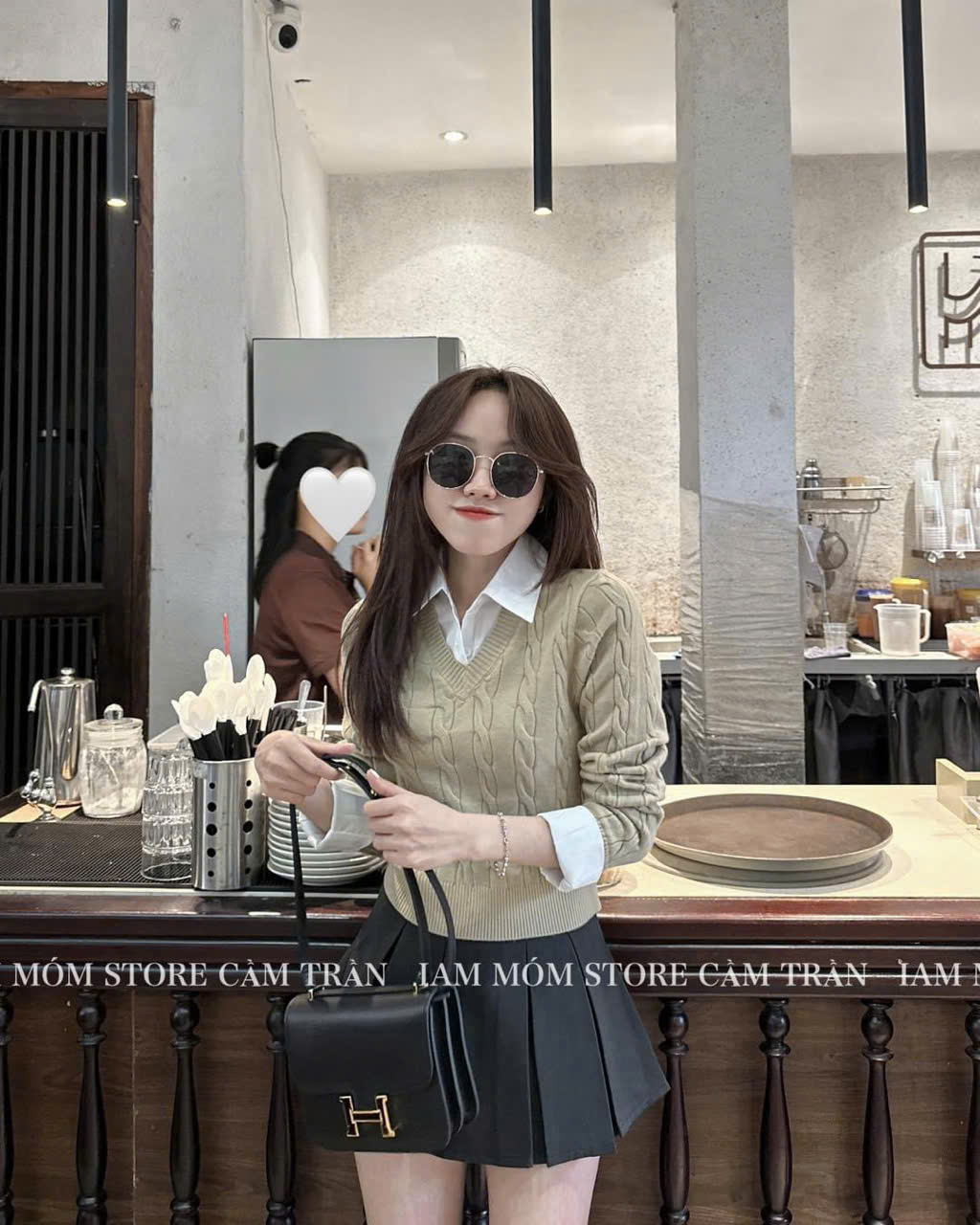 Áo Sweater Dệt Kim  phối cổ Ao50062