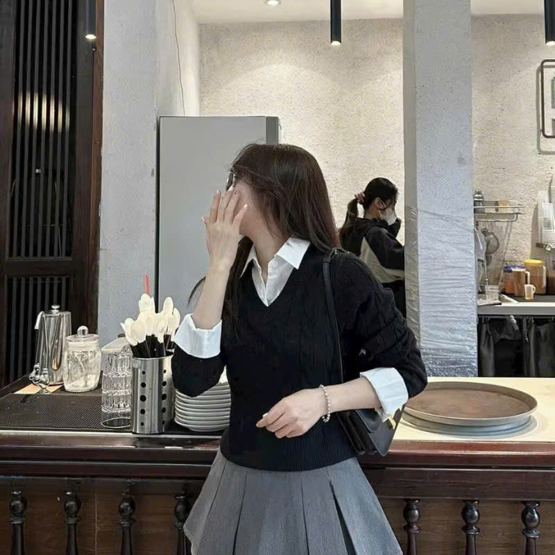 Áo Sweater Dệt Kim  phối cổ Ao50062